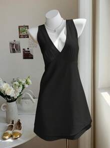 SHEIN EZwear 女士亚麻V领露背休闲度假短裙 - 黑色 - 查看 3