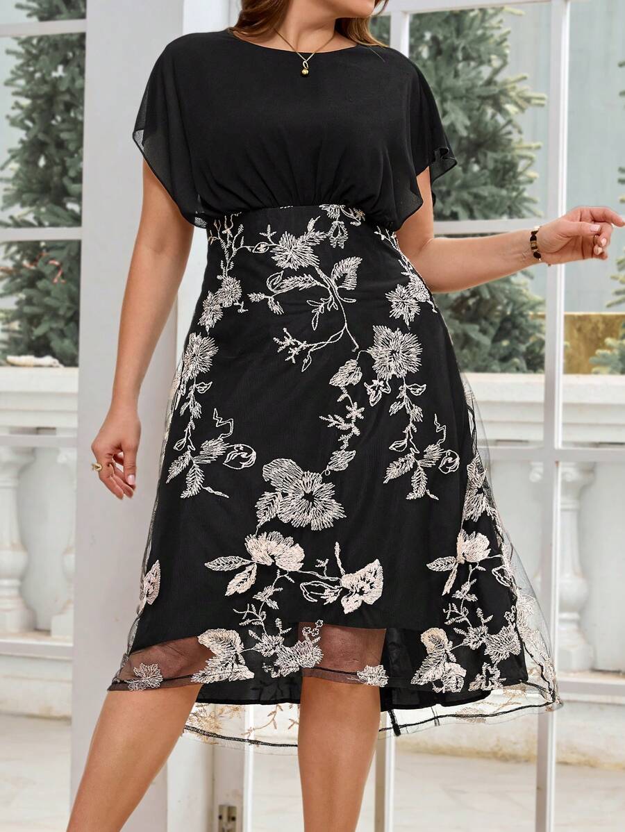 SHEIN Clasi Plus Size Women Elegant Sequin Embroidery Lantern Sleeve Round Neck Chiffon Dresses,Black And White Summer Wedding Guest Dress,Prom Party Outfits - Multicolor - View 1