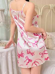 SHEIN 缎面蝴蝶印花吊带裙