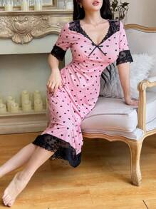SHEIN Camisón con estampado de corazones, detalles en encaje a contraste y lazo decorativo para mujeres, ideal para vacaciones