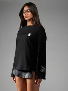 Missguided x Playboy Racing Logo Long Sleeve Oversized T-Shirt With Checkered Flag Graphic Motorsport Urban Streetwear Fall Winter Collection Athleisure Club Style Car Racing