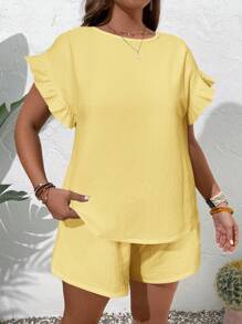 EMERY ROSE Conjunto de 2 piezas de blusa de cuello redondo con mangas con volantes y textura de unicolor, y shorts casuales para vacaciones, talla grande para mujer - amarillo ganso - Ver 3