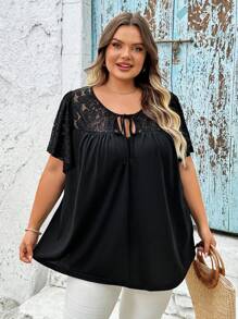 SHEIN CURVE+ Áo thun tay bèo nhún họa tiết hoa thêu hoa cỡ lớn dành cho nữ, mặc khi đi nghỉ ở bãi biển khi tốt nghiệp - màu đen - Xem 8