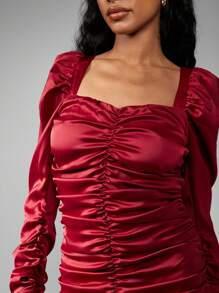 MISSGUIDED Luxurious Satin Ruched Mini Dress Puff Sleeve Square Neck Holiday Party Evening Night Out Statement Dress Special Occasion Glam - Burgundy - View 5