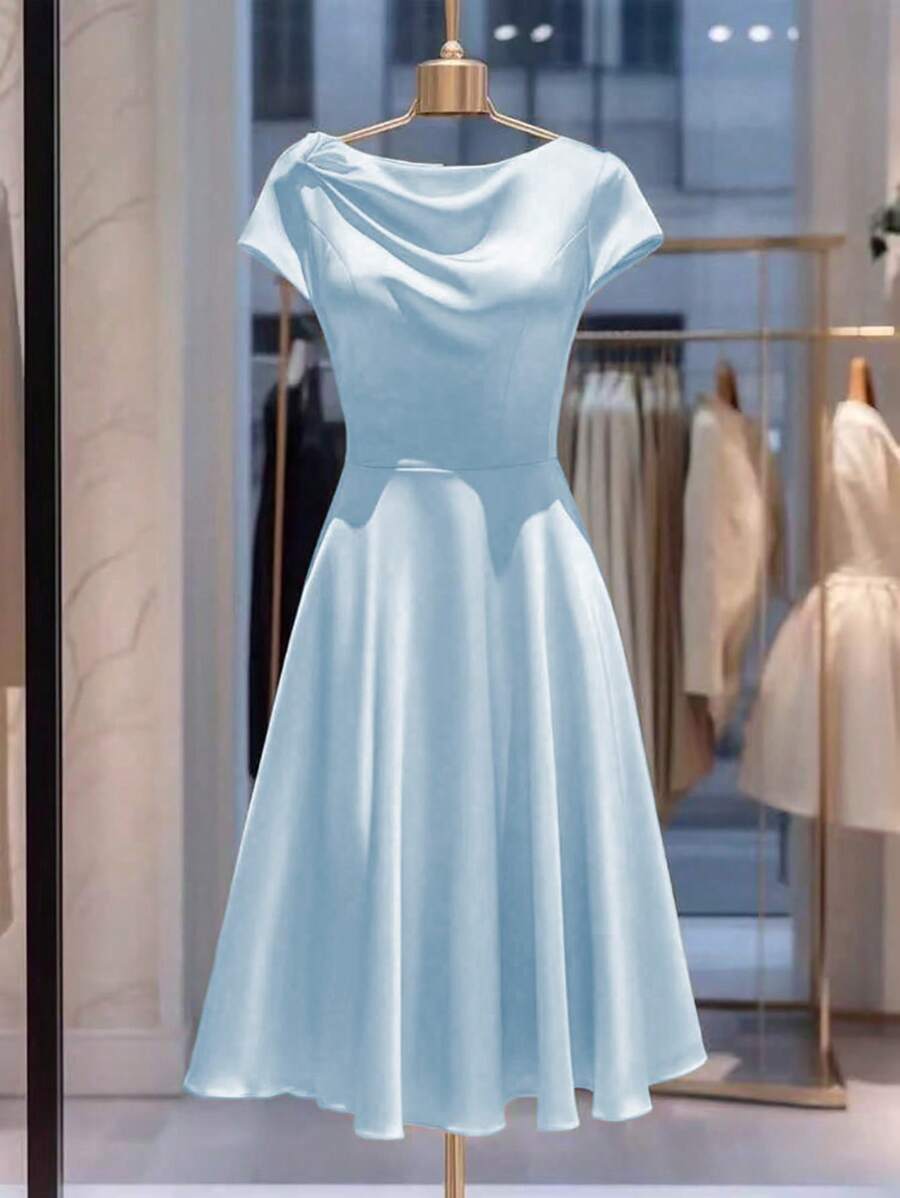 Franclia Women Solid Color Pleated Short Sleeve Ruched Waist A-Line Dress - Blue - View 1