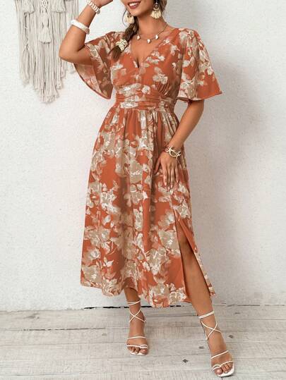 SHEIN Clasi Plus Size Dam V-ringad Kortärmad A-Line Asymmetrisk delad fåll Midiklänning, Snygg Och Elegant, Vår/Sommar