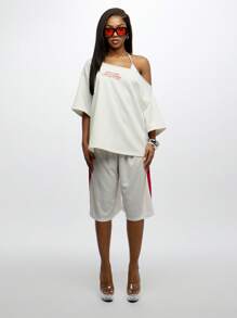 SUMWON WOMEN 图案露肩宽松超大 T 恤复古风格 Call Me Statement 街头服饰城市夜生活系列秋冬 - 白色 - 查看 3