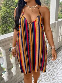 SHEIN VCAY 加大 V 字形和条纹印花 V 领露背沙滩裙 - 彩色 - 查看 7