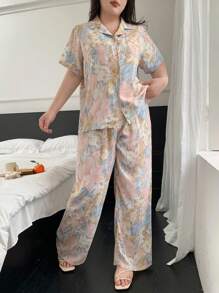 Dazy Plus Conjunto de pijama con parte superior de manga corta holgada de cuello vuelto con estampado floral y pantalón