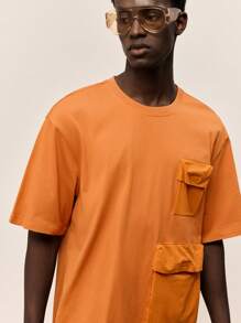Ontre Camiseta de manga corta cuello redondo de unicolor con bolsillo parche para hombre, adecuada para el verano
