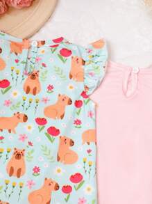 Robe de jeune fille douce, confortable et lisse en tissu ignifuge, avec un imprimé tout-sur-tout mignon et ludique de capybara de bande dessinée. Ourlet volant, sans manches, dos avec ouverture. Ensemble de 2 pièces rose et bleu - Multicolore - Voir 3