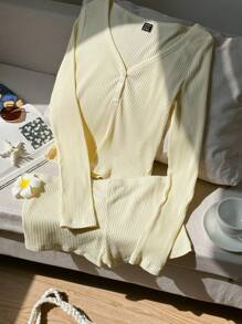 Comfortcana 大码女式休闲纯色长袖上衣和短裤两件套 - 黃色 - 查看 3