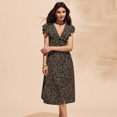 Women's Fitted Slim V-Neck Dress With Cap Sleeves