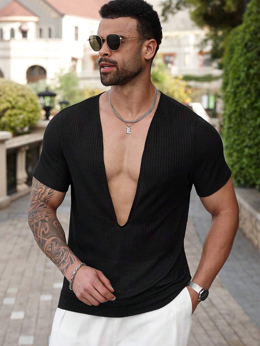 Manfinity Homme Plus Size Men's Simple Solid Color V-Neck Short Sleeve T-Shirt, Summer - Black - View 1