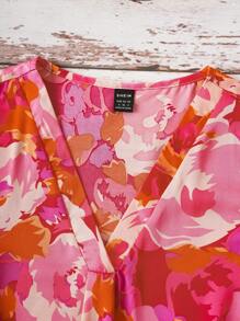 SHEIN LUNE Women's Casual Vacation Bright Floral V-Neck Sleeveless Blouse Vacation Tops Funny Shirts Cute Summer Tops Summer Outfits Boho Women's Clothing Going Out Tops Women Going Out Tops Vacation Summer Outfits For Women Summer