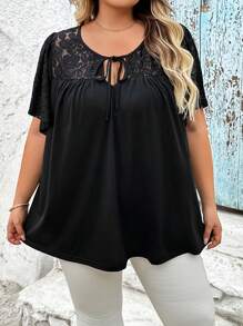 SHEIN CURVE+ Áo thun tay bèo nhún họa tiết hoa thêu hoa cỡ lớn dành cho nữ, mặc khi đi nghỉ ở bãi biển khi tốt nghiệp - màu đen - Xem 7