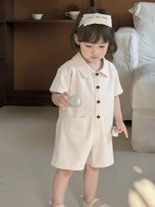 SHEIN 年轻女孩夏季新款时尚宽松牛仔翻领短袖衬衫连体裤 - 杏色 - 查看 1