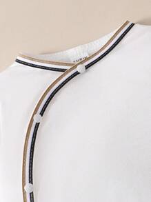 新生儿白色底色可爱熊图案长袖连体衣配帽子、手套和长袖连体衣家居服套装