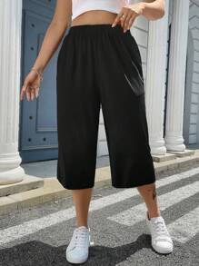 EMERY ROSE Plus Size Women's Solid Color Elastic Waist Pocket Capri Casual Pants