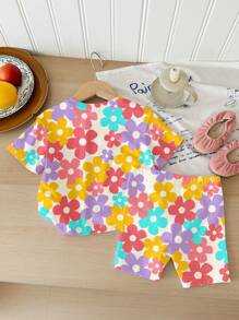SHEIN Sparkle & Twirl, Cute Floral Cartoon Print, Young Girl Casual Round Neck Short Sleeve T-Shirt And Shorts 2 Pieces Set, Suitable For Summer - Multicolor - View 2