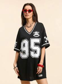 Paul Frank X SHEIN Women's Casual Sports Street Game Letter & Number Graphic  Monkey & Casual Black Loose V-Neck Short Sleeve T-Shirt Dress For Summer