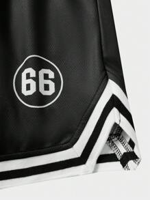 SHEIN Tween Boys' Digital English Letter Print Shorts, Suitable For Summer Wear, Cool And Convenient. Suitable For Pairing With Both Sneakers And Sandals - Black - View 5