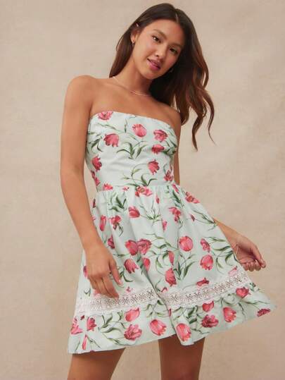 WESTFADE 春季花卉印花撞色蕾丝露肩系带可爱蝴蝶结后背 A 字迷你乡村西部牛仔连衣裙