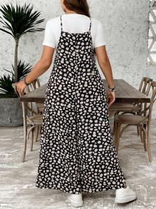 SHEIN LUNE Plus Size Women's Casual Ditsy Floral Jumpsuit With Spaghetti Straps American Flag USA 4th Of July Outfits Th Of July / Red White Blue Graduation Outfit