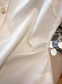 GlowEve CURVE Plus Size Summer Simple Button-Up Sleeveless Blouse, Commuter-Friendly - White - View 4