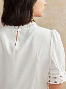 Écloséra 法式浪漫白色蕾丝边复古风格女式短款衬衫 - 白色 - 查看 2