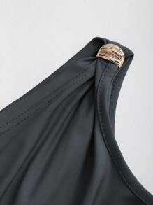 Sweetra Women's New Ruched Asymmetrical Shoulder Black Tee With Metallic Decor, Versatile For Commute And Casual Wear, Spring/Summer - Grey - View 5