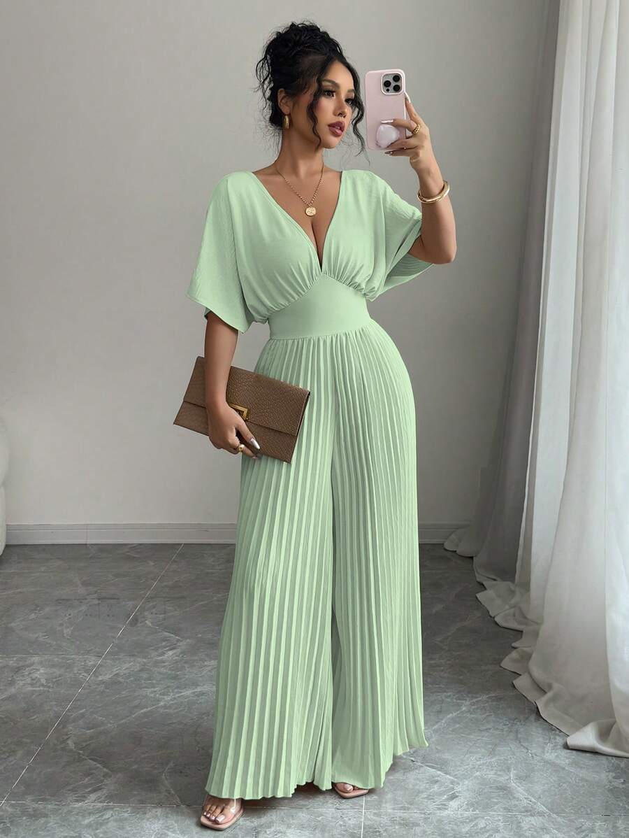 SHEIN PETITE 纯色深V领蝙蝠袖褶皱优雅女式连体裤 - 綠色 - 查看 1