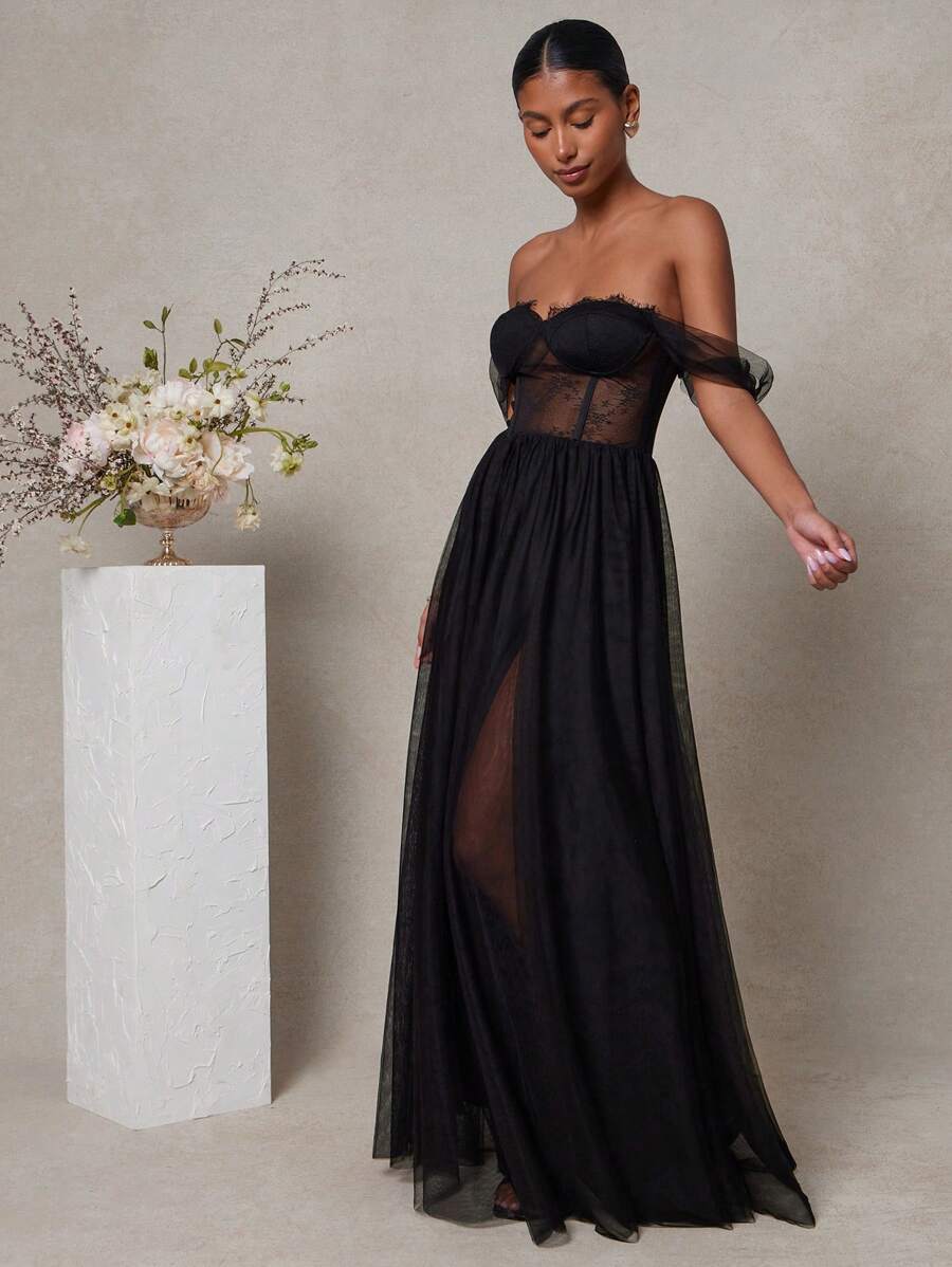 L'Amorae Vestido largo de noche sexy y elegante con hombros descubiertos, detalles de encaje y doble abertura lateral para invitados de boda - Negro - Ver 1