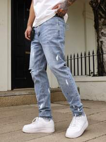 Manfinity LEGND Men's Casual Washed Ripped Slanted Pocket Denim Jeans