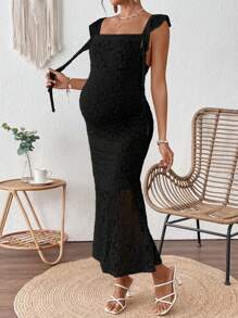 SHEIN Pregnant Women Square Neck Floral Lace Fitted Elegant Ruffle Trim Dress Maternity Dress - Black - View 1