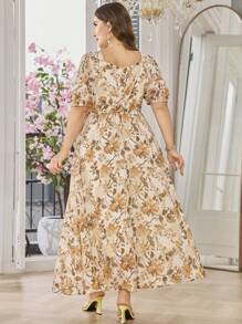 Modelyn Plus Size Ditsy Floral Square Neck Short Sleeve Pleated Waist Slim Fit Casual Dress - Multicolor - View 2