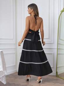 KURAYIA Vestido Feminino Plus Size com Decote em V, Sem Manga, com Babados, Contrastando Cores Preta e Branca, Design com Laço Atrás, Para Férias de Verão - Preto e Branco - Visão 2