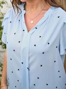 SHEIN PETITE CURVE Plus Size Casual Notched Neck Heart Print Short Sleeve Shirt - Multicolor - View 5