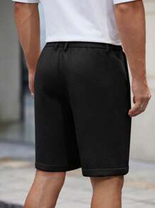 HIMLAND Men's Woven Solid Color Short Mid-Waist Straight Leg Shorts, Suitable For Daily Wear, Spring/Summer, Old Money - Black - View 3