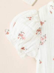 SHEIN Playful Pals Baby Girl Casual Ditsy Floral Puff Sleeve Romper, Summer