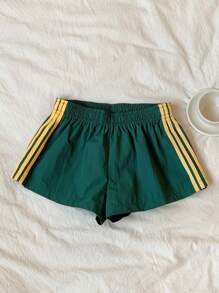 Comfortcana 大码女式休闲条纹运动短裤，夏季 - 綠色 - 查看 7