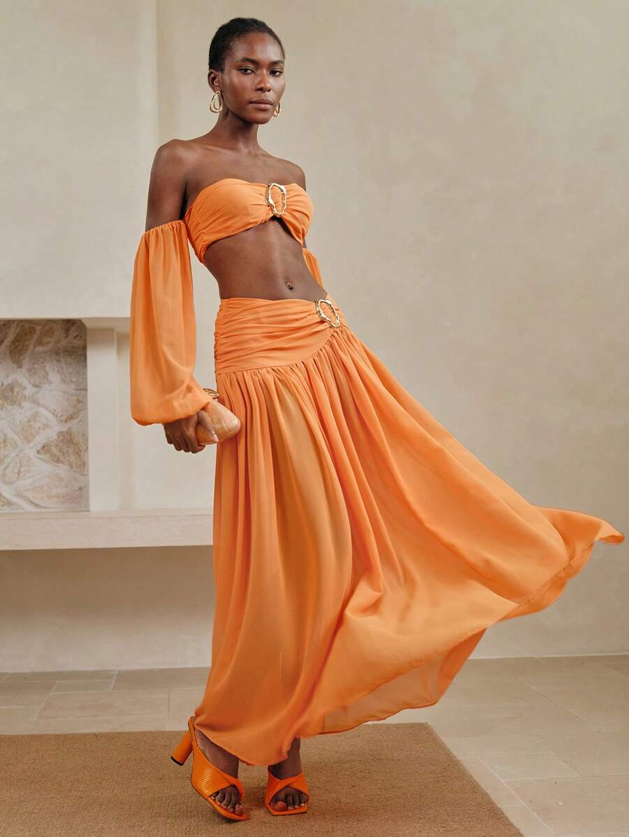 Arave 雪纺纯色抹胸式文胸背心搭配荷叶边裙，性感夏季海滩度假装女式两件套