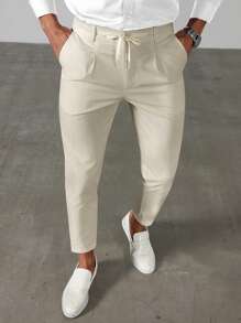 Manfinity Bizformal Quần tây công sở nam phong cách giản dị, INS kết hợp với quần tây tiết kiệm chi phí. Sản phẩm này có thiết kế thắt lưng, phù hợp để đi làm, tiệc tùng và mặc hàng ngày. Sản phẩm cũng là món quà lý tưởng cho bạn trai hoặc chồng. Quần tây công sở nam màu trơn có dây rút eo, quần âu nam quần âu nam quần âu nam - Màu be - Xem 3