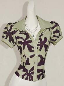 SHEIN ICON Camiseta de manga corta ajustada con botones delanteros y estampado completo de aloha hawaiano verde, estilo hippie y bohemio para mujer, verano