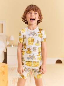 TOM & JERRY X SHEIN Ensemble de 2 pièces pyjama : T-shirt à manches courtes blanc décontracté et confortable avec imprimé de fromage et dessin animé de jeune garçon, et short