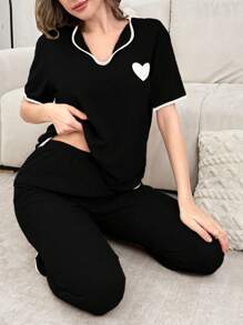 1套女士休闲心形印花睡衣套装