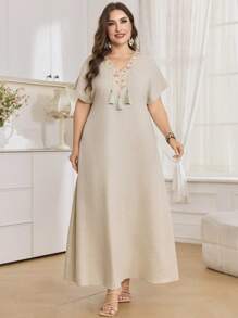 Al Najma Robe à manches mixtes avec garniture de franges dans le style arabe pour femmes grandes tailles - Nude - Voir 4