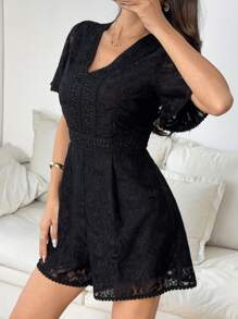 Bellastra 女士 V 领性感高端蕾丝花边腰部拼接精致法式透明蕾丝连体衣 - 黑色 - 查看 7