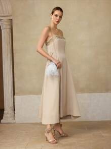 MOTF PREMIUM RHINESTONE ROUND EVENING BAG - White - View 8