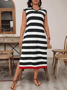 SHEIN LUNE Vestido casual de talla grande para mujer con estampado de rayas y escote en V, adecuado para atuendos de verano, vacaciones y ropa de verano para mujeres, ropa de verano europea